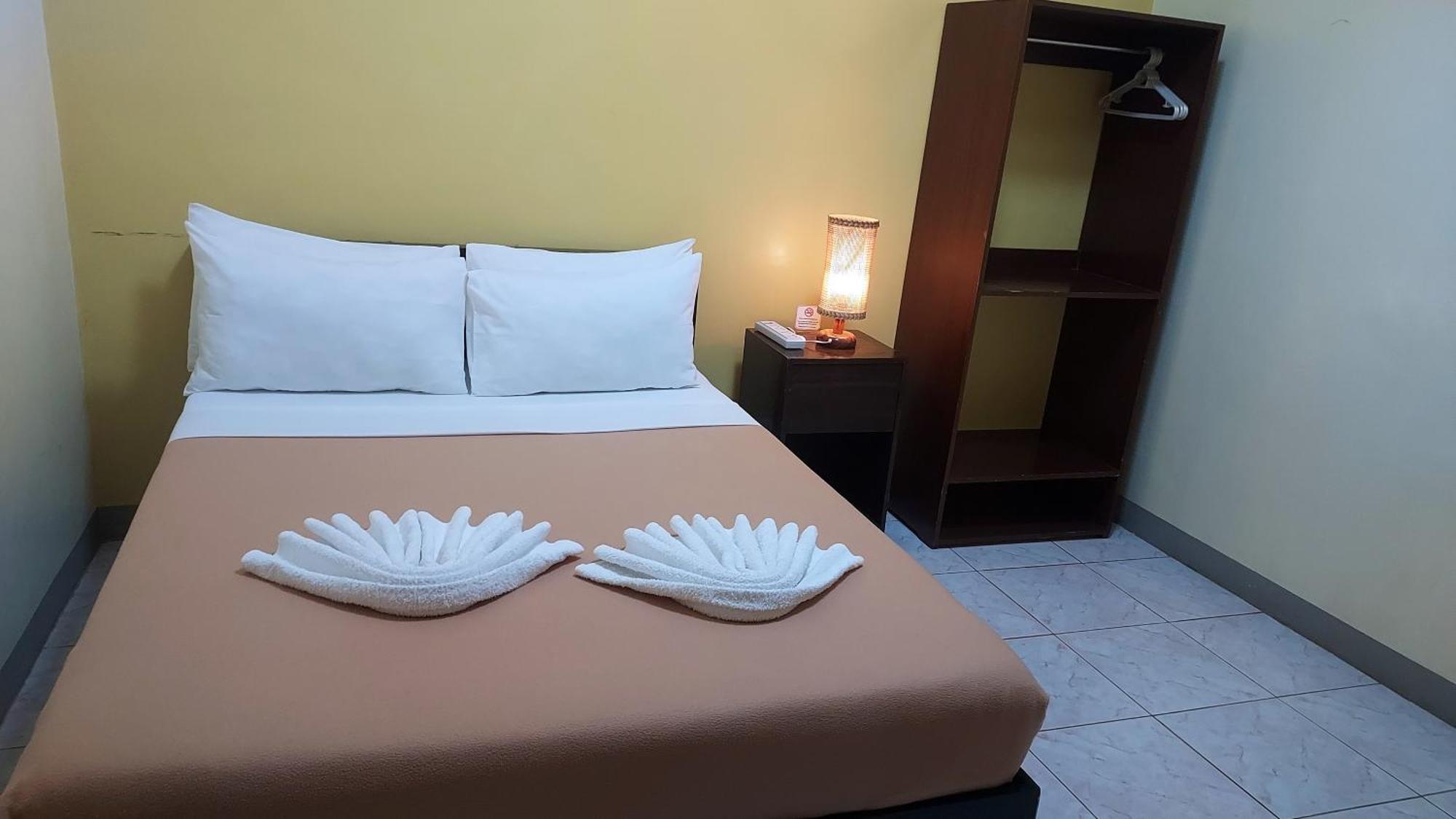 Coron Vista Lodge エクステリア 写真